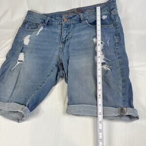 Faded Glory Denim Bermuda Shorts Women 14 Light Wash Distressed